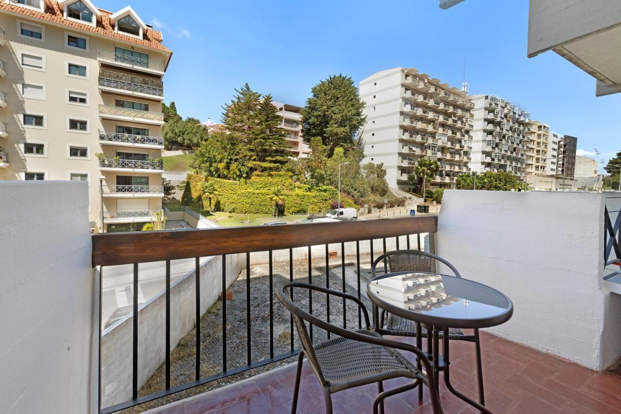 Вилла Estoril Art And Surf Экстерьер фото
